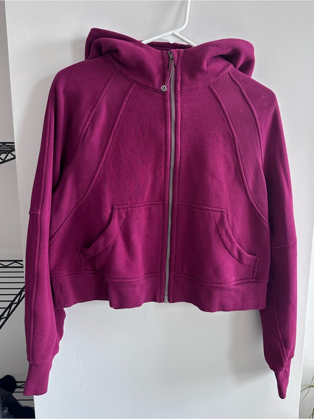 lululemon cropped scuba